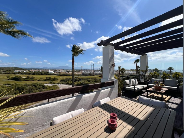 Apartment for Sale in Alcaidesa, Cadiz 3