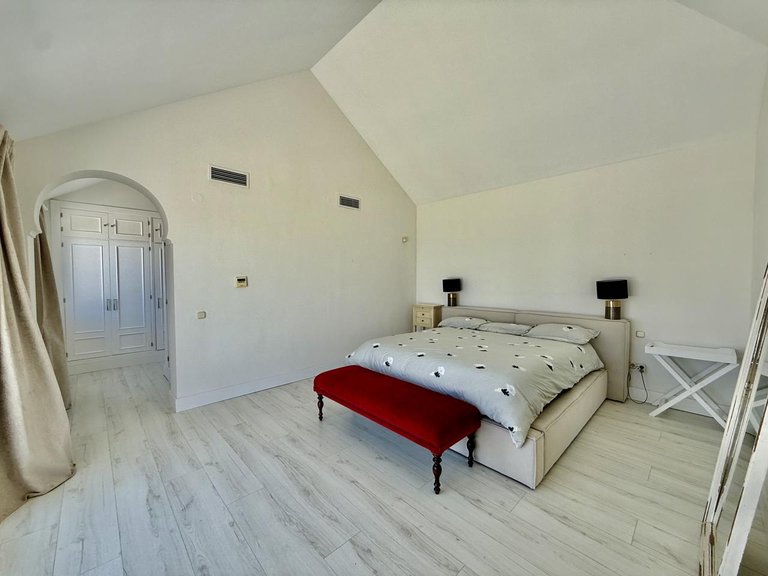 Penthouse for Sale in Bahía De Casares, Malaga 40