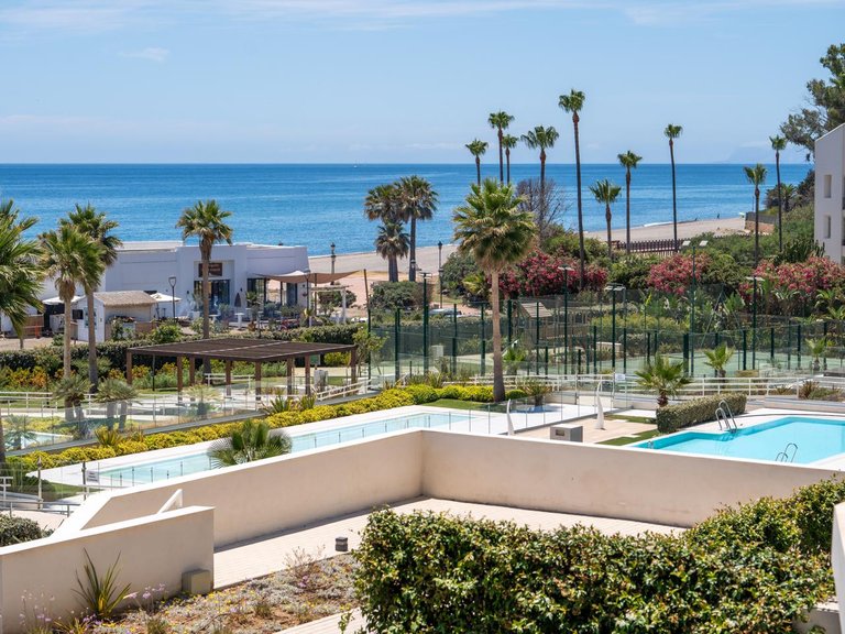 Apartment for Sale in Estepona, Malaga 7