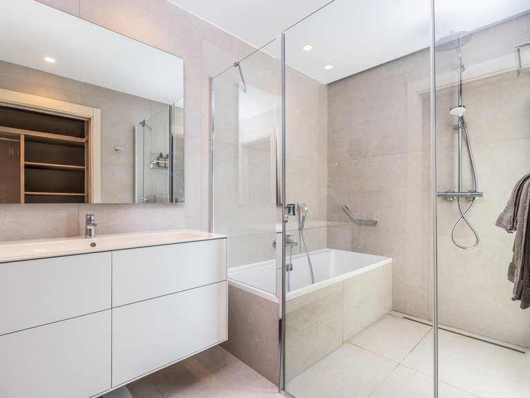 Apartment for Sale in Estepona, Malaga 41