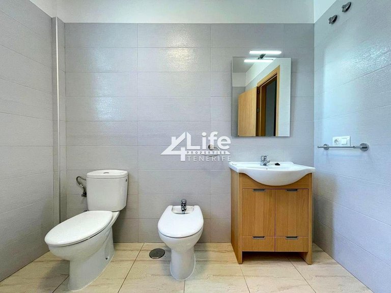 Villa for Sale in Amarilla Golf, Tenerife 13