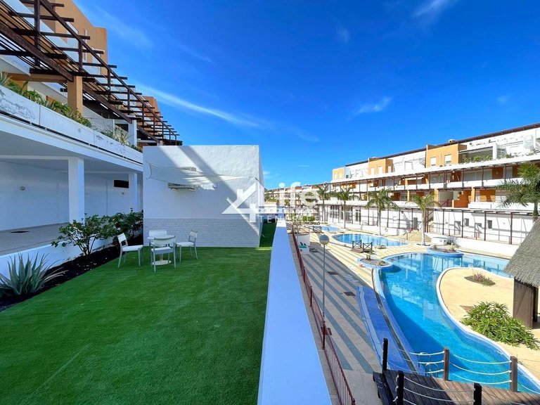 Villa for Sale in Amarilla Golf, Tenerife 21