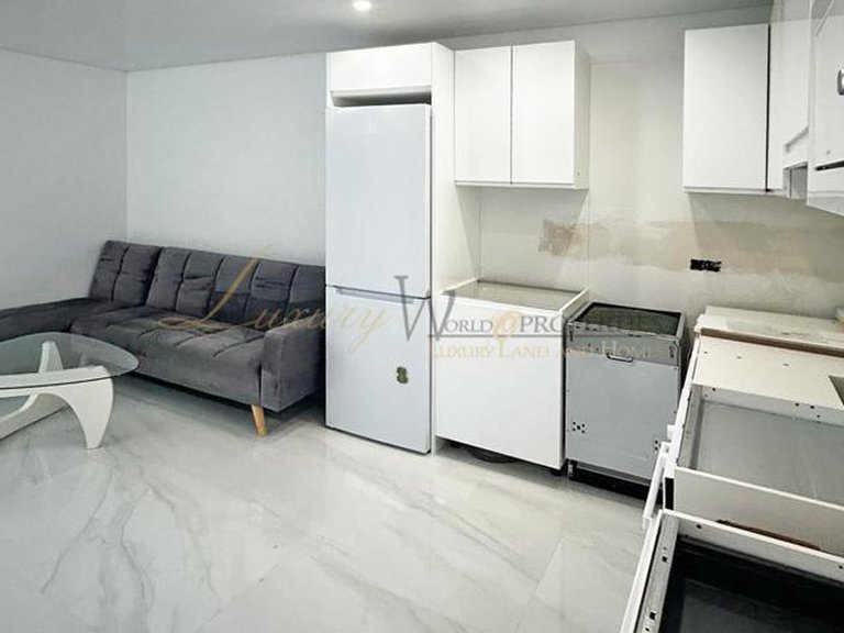 Apartment for Sale in Costa Del Silencio, Tenerife, España 4