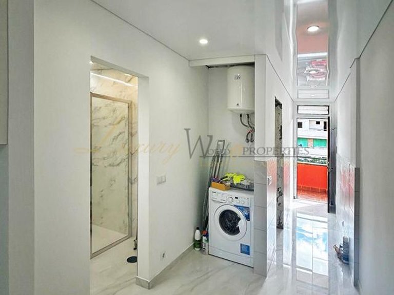 Apartment for Sale in Costa Del Silencio, Tenerife, España 11