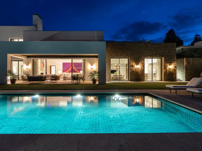 Villa for Sale in Casares, Malaga 21