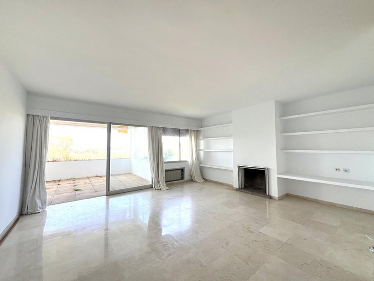 Apartment for Sale in Marbella, Malaga 3