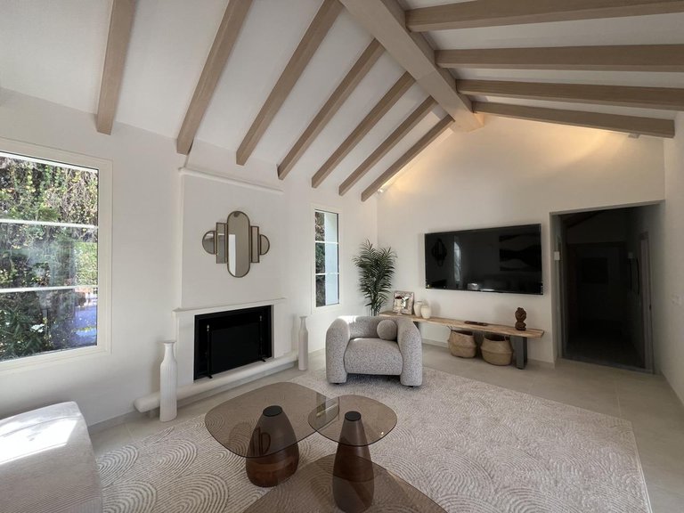 Villa for Sale in San Pedro Alcántara, Malaga 16