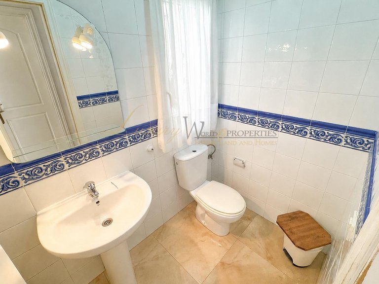 Town House for Sale in Costa Adeje, Tenerife, España 16