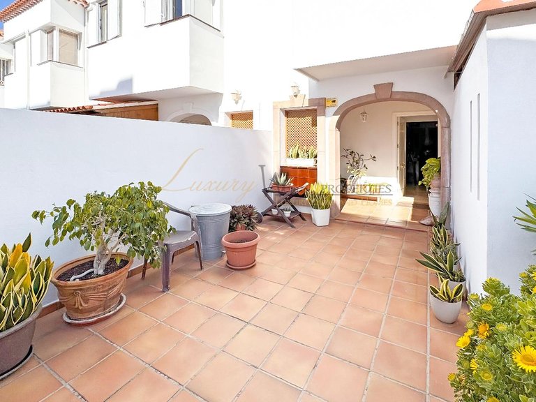 Town House for Sale in Costa Adeje, Tenerife, España 4