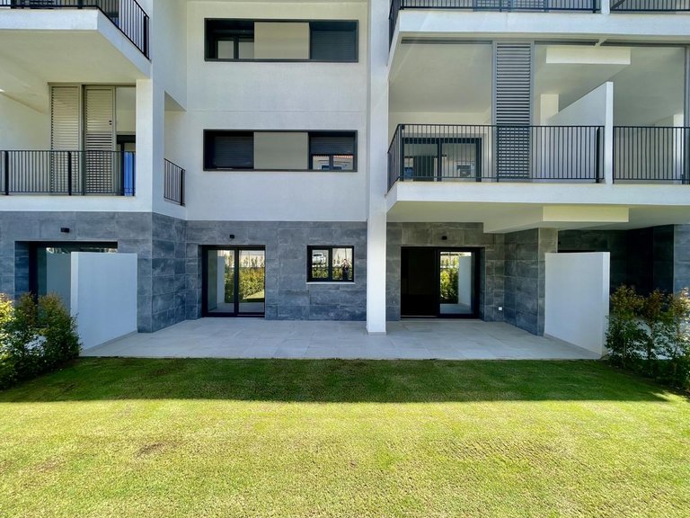Apartment for Sale in Estepona, Malaga 2