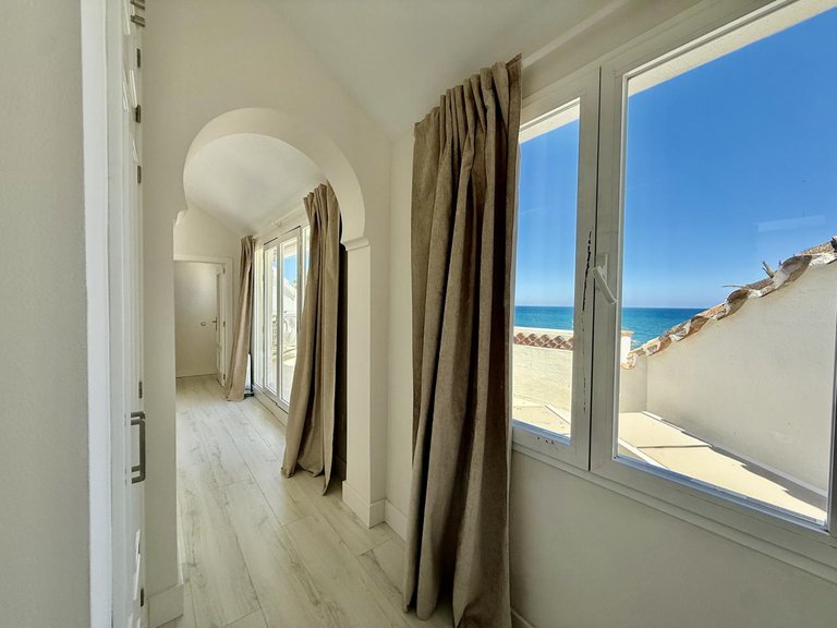 Penthouse for Sale in Bahía De Casares, Malaga 44