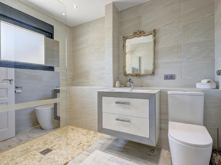 Villa for Sale in Casares, Malaga 19