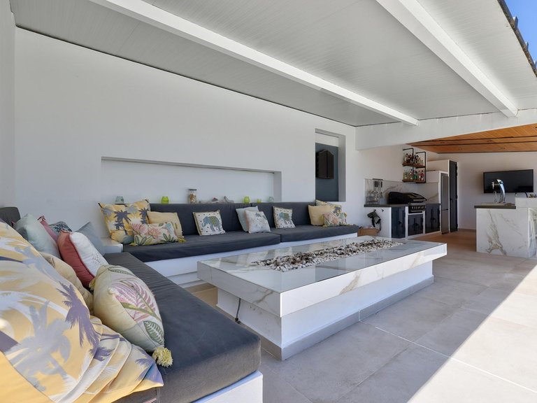 Villa for Sale in Casares, Malaga 40