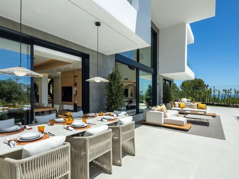 Villa for Sale in Marbella, Malaga 6