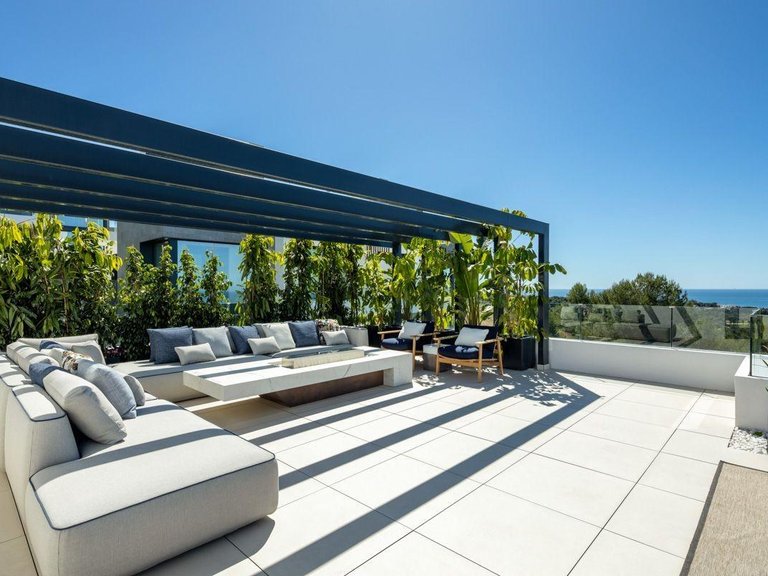 Villa for Sale in Marbella, Malaga 2
