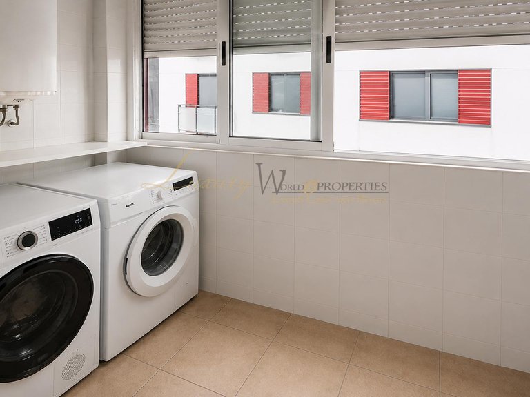 Penthouse for Sale in Playa San Juan, Tenerife, España 9