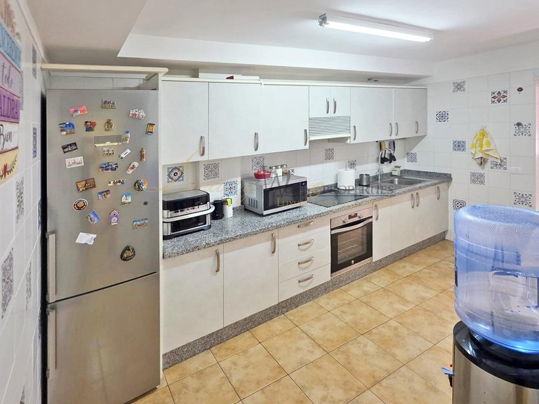 Penthouse for Sale in Playa San Juan, Tenerife, España 7