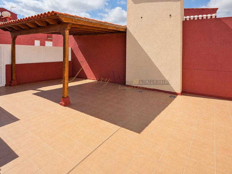 Penthouse for Sale in Playa San Juan, Tenerife, España 23
