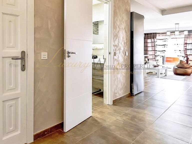 Town House for Sale in Costa Adeje, Tenerife, España 10