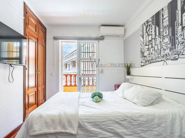 Villa for Sale in Costa Adeje, Tenerife, España 21