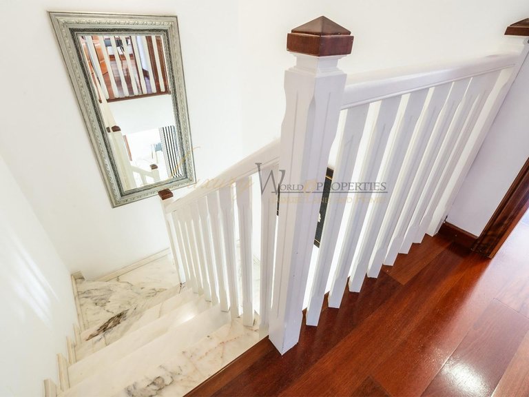 Villa for Sale in Costa Adeje, Tenerife, España 36