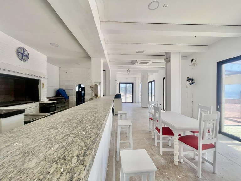 Commercial for Sale in San Luis De Sabinillas, Malaga 8