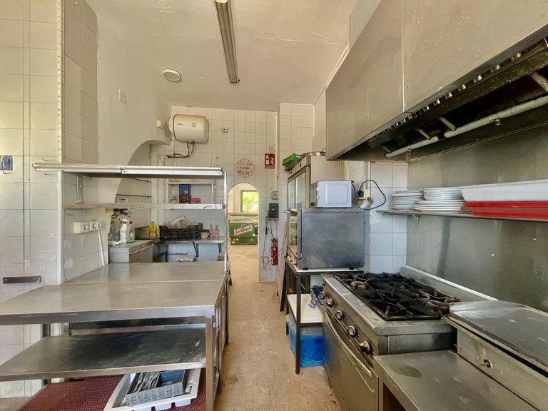 Commercial for Sale in San Luis De Sabinillas, Malaga 11