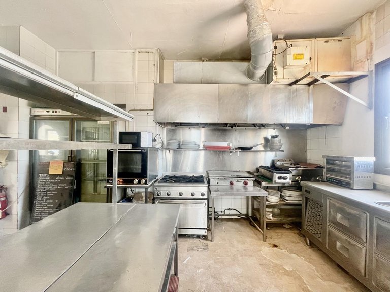 Commercial for Sale in San Luis De Sabinillas, Malaga 12