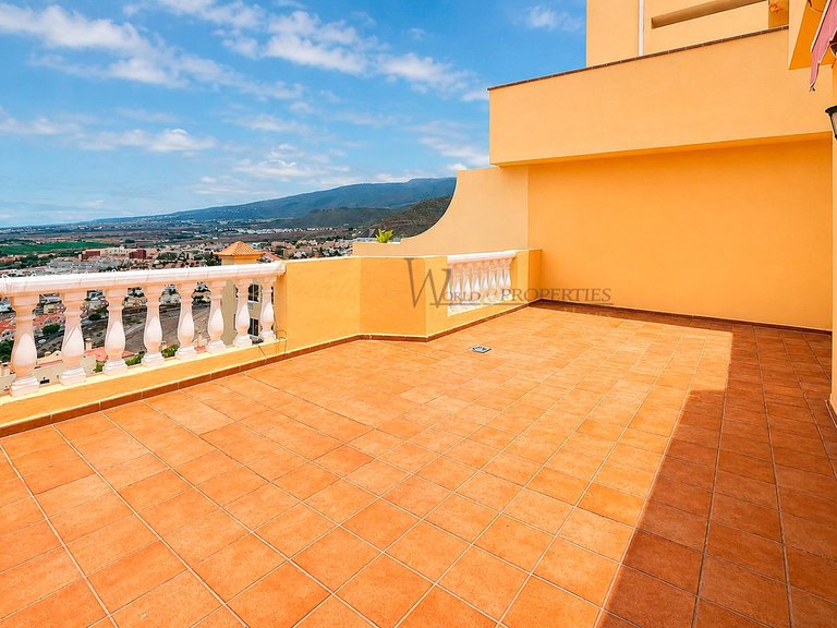 Apartment for Sale in Costa Adeje, Tenerife, España 4