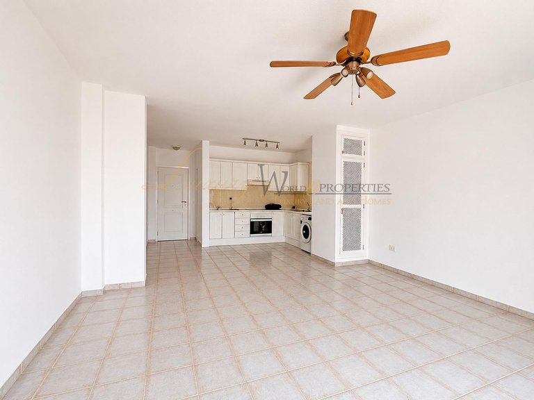 Apartment for Sale in Costa Adeje, Tenerife, España 6
