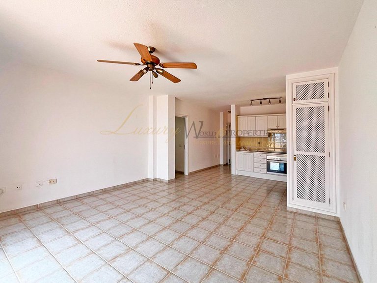 Apartment for Sale in Costa Adeje, Tenerife, España 7