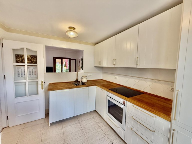 Villa for Sale in San Roque, Cadiz 14