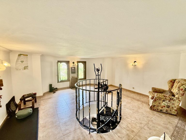 Villa for Sale in San Roque, Cadiz 36