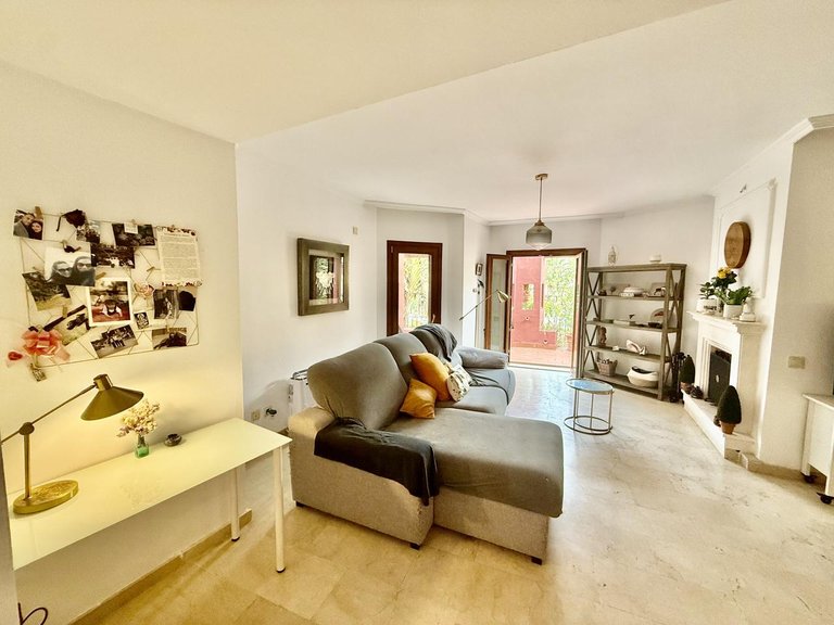 Villa for Sale in San Roque, Cadiz 8
