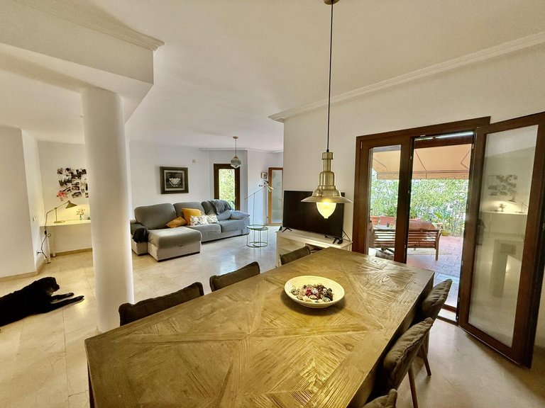 Villa for Sale in San Roque, Cadiz 11