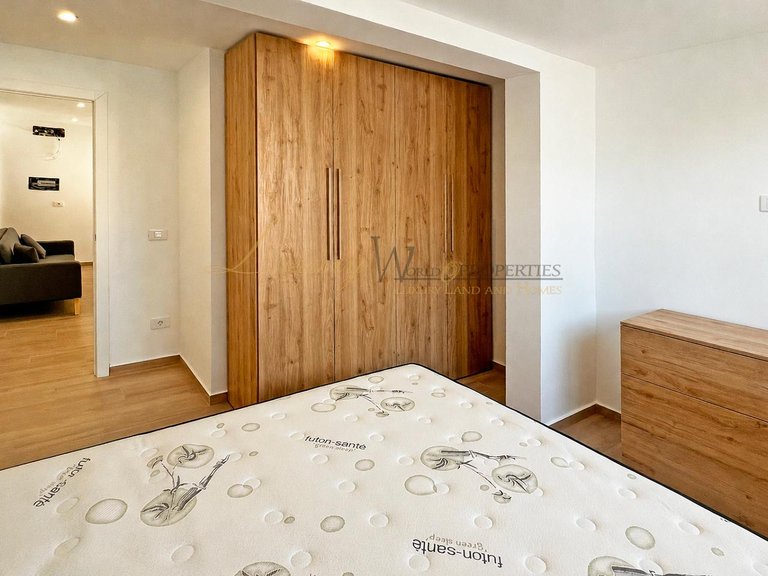 Apartment for Sale in Costa Del Silencio, Tenerife, España 10