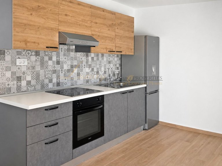 Apartment for Sale in Costa Del Silencio, Tenerife, España 5