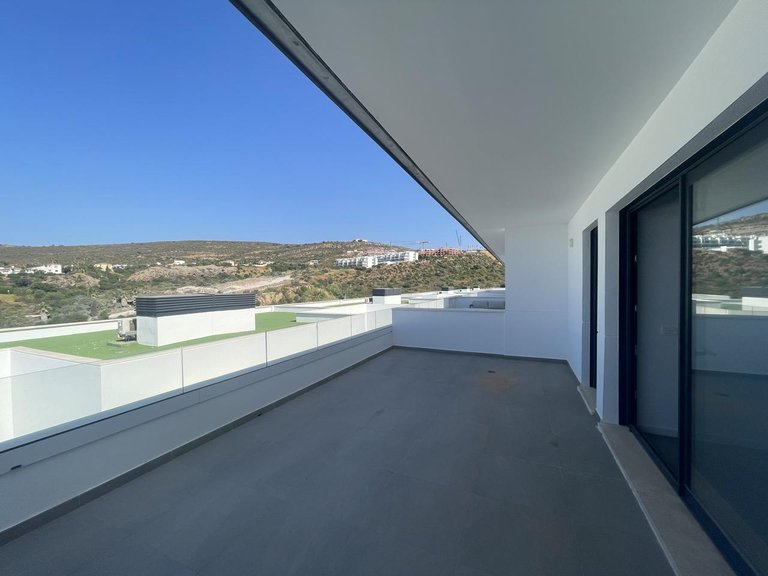Villa for Sale in Manilva, Malaga 5