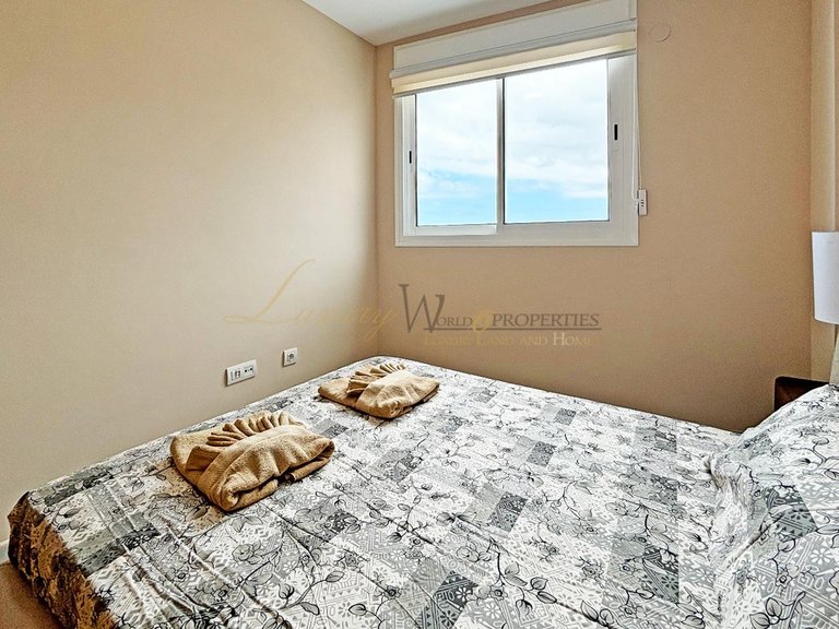 Penthouse for Sale in Adeje, Tenerife, España 17