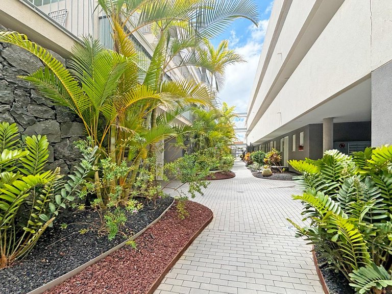Penthouse for Sale in Adeje, Tenerife, España 32