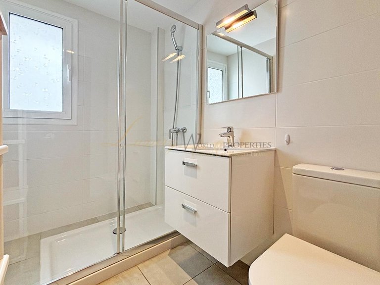 Penthouse for Sale in Adeje, Tenerife, España 28