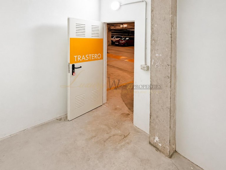 Penthouse for Sale in Adeje, Tenerife, España 30