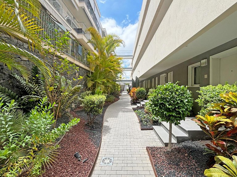 Penthouse for Sale in Adeje, Tenerife, España 33