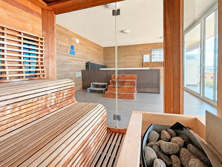 Penthouse for Sale in Adeje, Tenerife, España 36