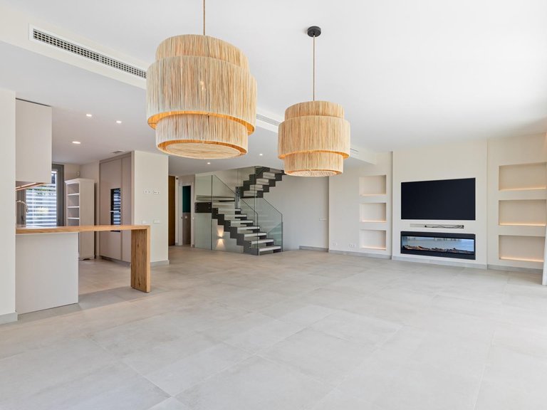 Villa for Sale in San Pedro Alcántara, Malaga 3