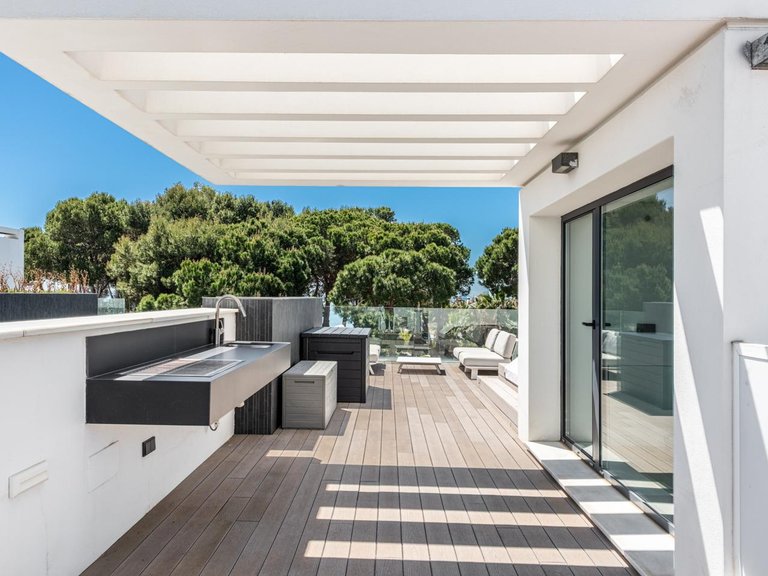 Villa for Sale in Saladavieja, Malaga 14
