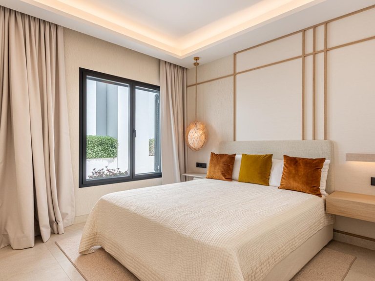 Villa for Sale in Saladavieja, Malaga 15