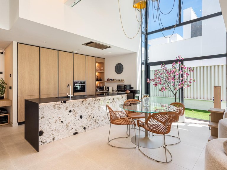 Villa for Sale in Saladavieja, Malaga 8