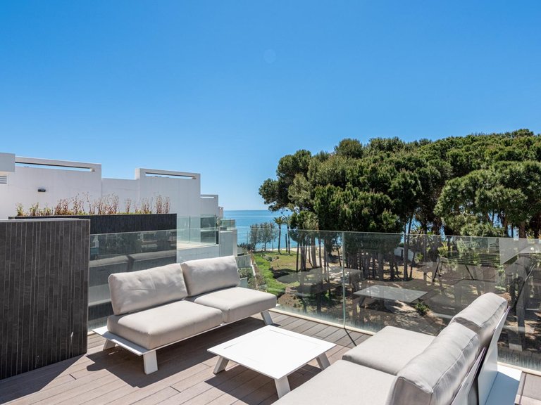 Villa for Sale in Saladavieja, Malaga 13