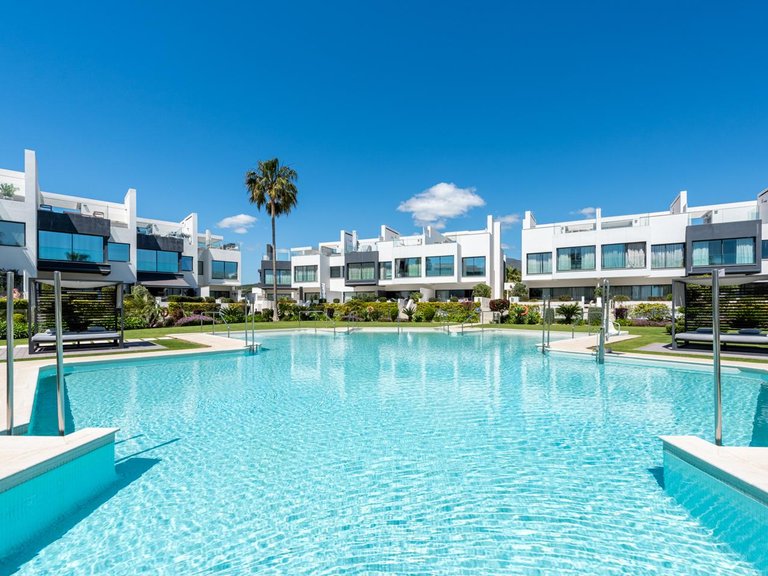 Villa for Sale in Saladavieja, Malaga 10